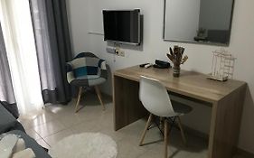 Heaven Studios & Apartments